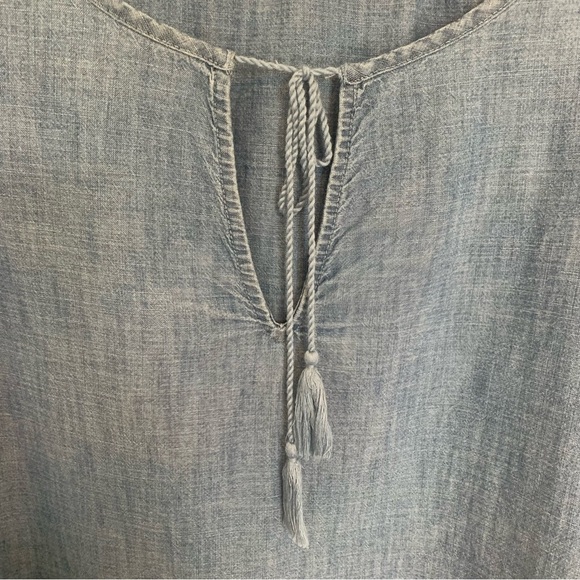 Womens Old Navy Embroidered Chambray Tassel Tunic Floral Balloon Sleeve Sz Large - Picture 4 of 10